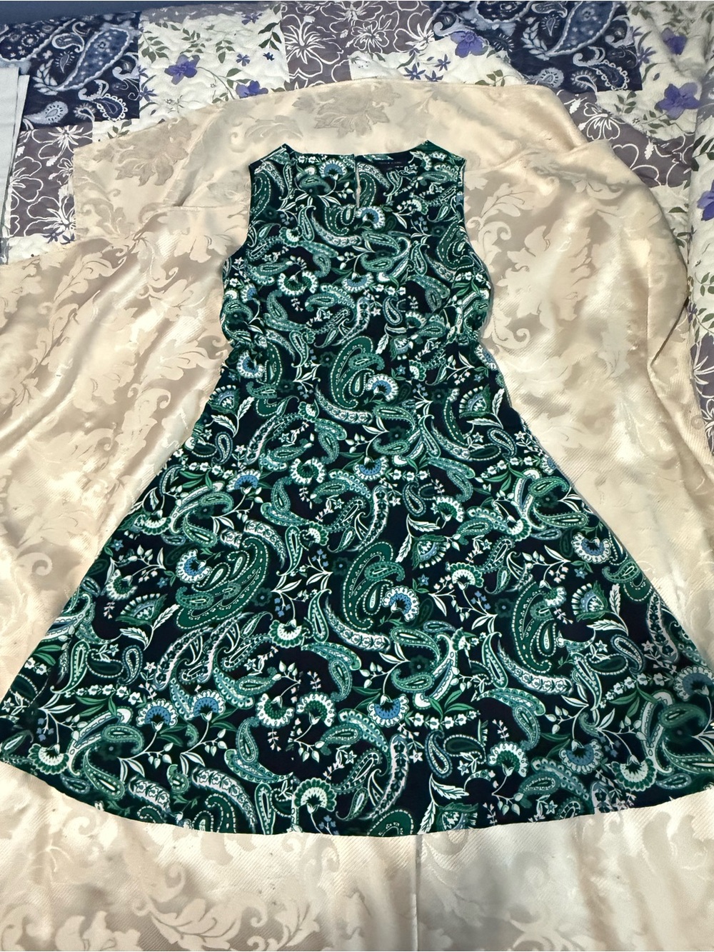 Tommy Hilfiger Paisley Fit & Flare Dress Size 0 Navy Green Sleeveless - Picture 10 of 13